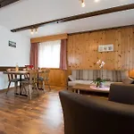 Haus Alba * Saas-Almagell