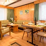 Haus Alba Lejlighed Saas-Almagell