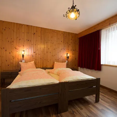 Haus Alba ساس-الماغيل