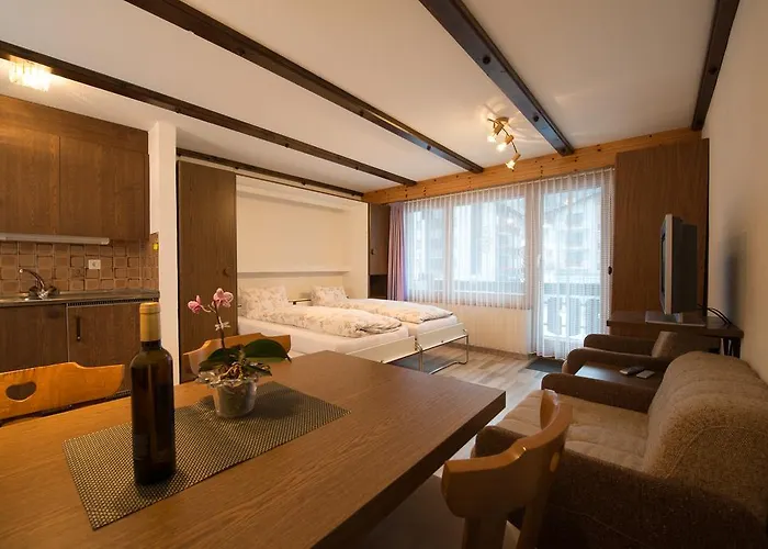 公寓 阿尔巴公寓 *